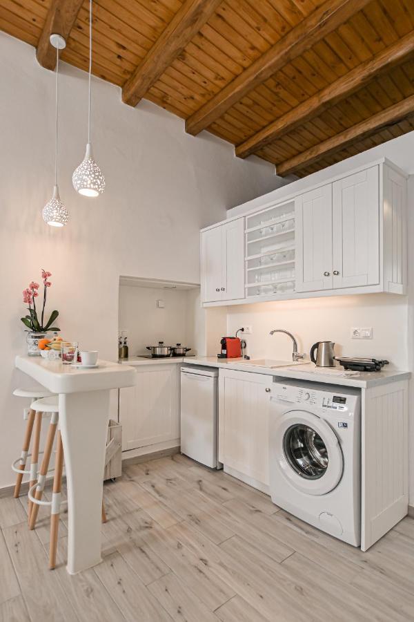 Naxos City Venetian Suites III מראה חיצוני תמונה